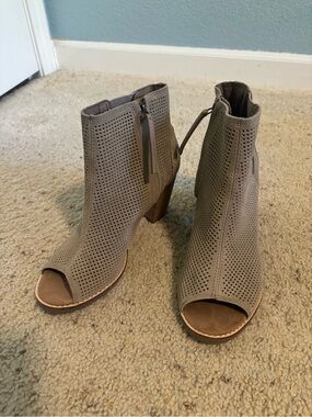 Toms Majorca Peep Toe Perforated Suede Ankle Boots